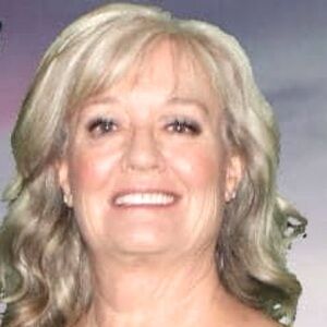 Meet your Posher, Paula